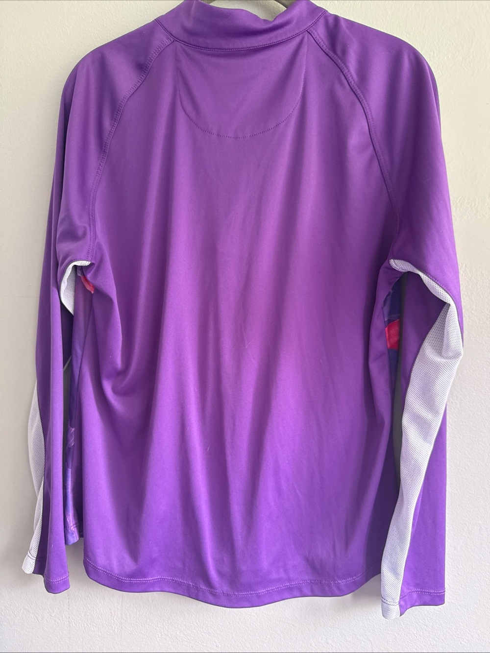 Greg Norman Solar XP Purple Floral Quarter-Zip Performance Golf Top large - Picture 7 of 10